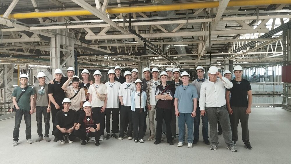 Будущие инженеры прошли практику на Ростсельмаш